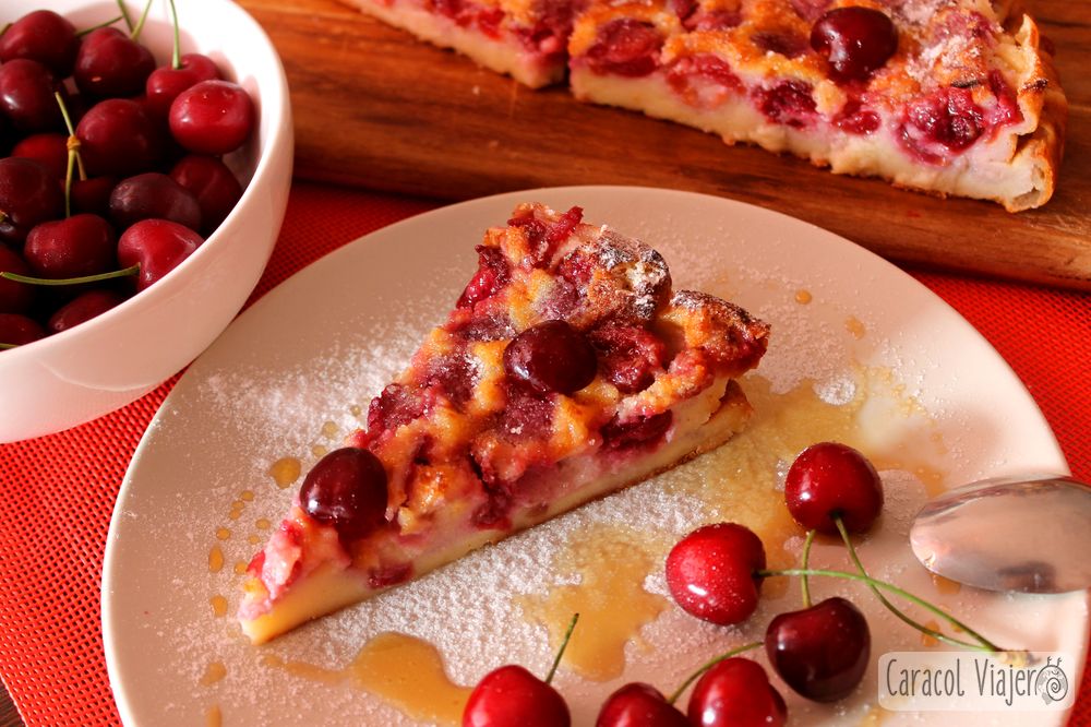 clafoutis de cerezas postre tradicional francés