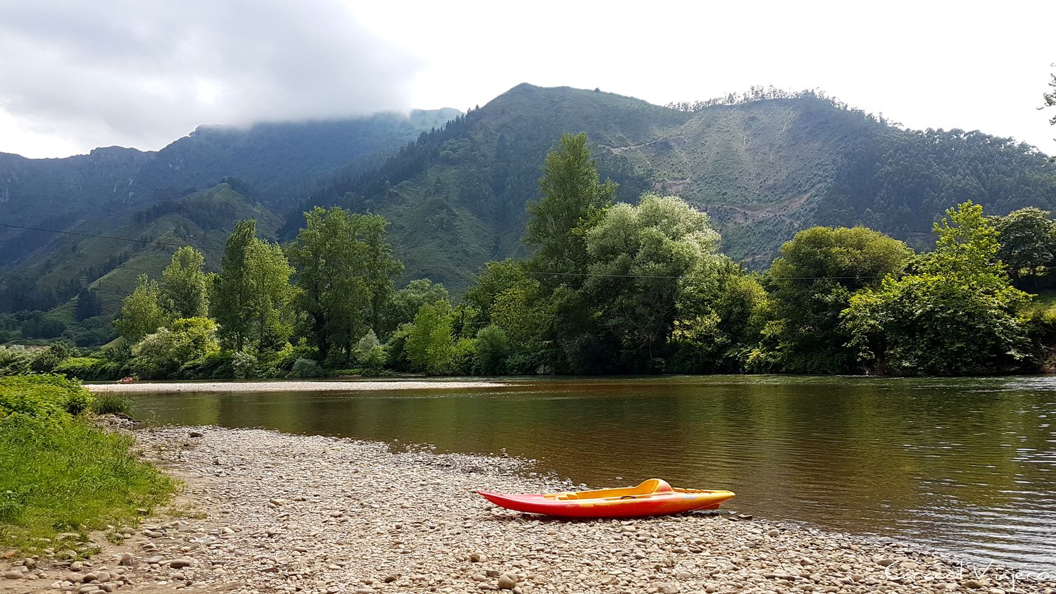 Qué ver en Asturias: descenso del Sella en canoa