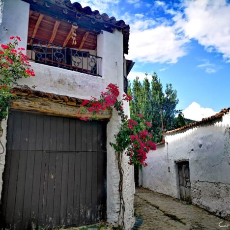 Pueblos de la sierra de Aracena y picos de Aroche