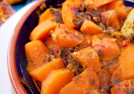 khizzou mchermel - ensalada de zanahoria marroquí