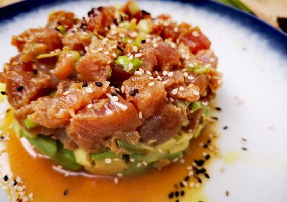 Receta de tartar de atún rojo y aguacate